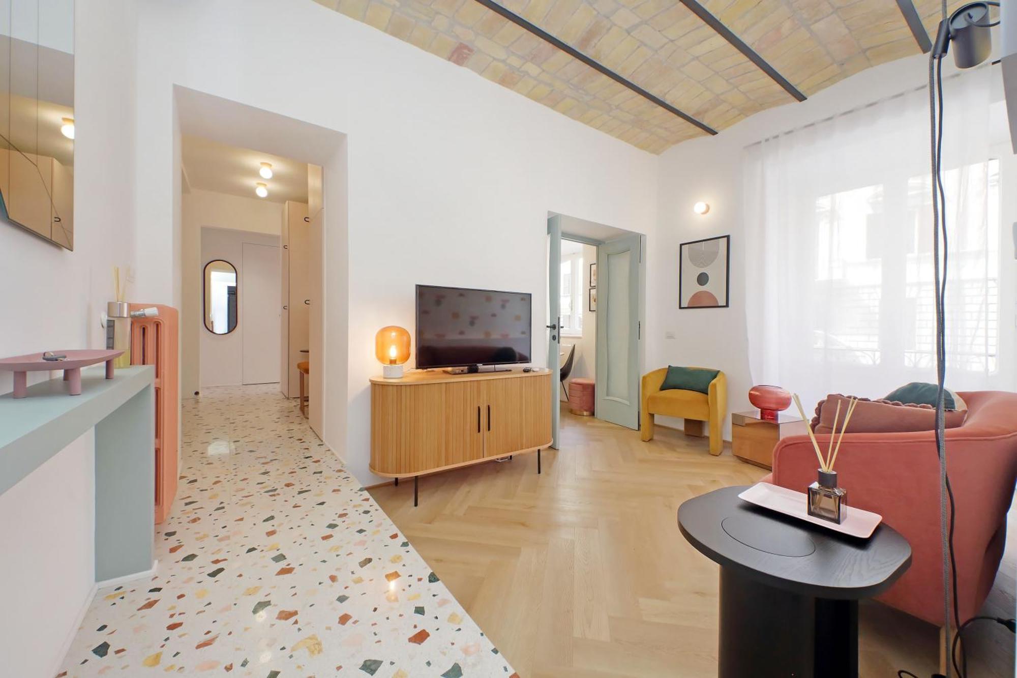 Ych-Colorful And Classy Apartment Near Fori Imperiali Rome Bagian luar foto